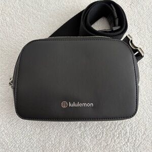 lululemon athletica Black Belt Bag